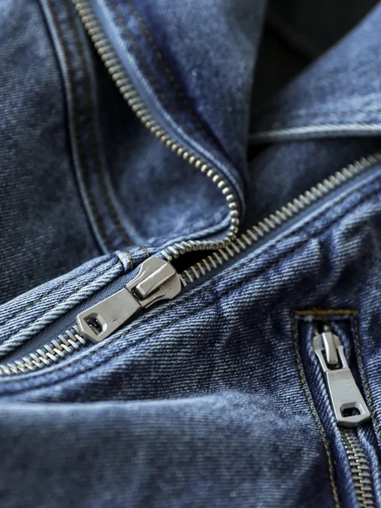 Jaqueta Jeans Detalhes em Zíper